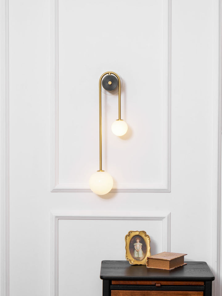 Brass Arc Wall Light - Vakkerlight
