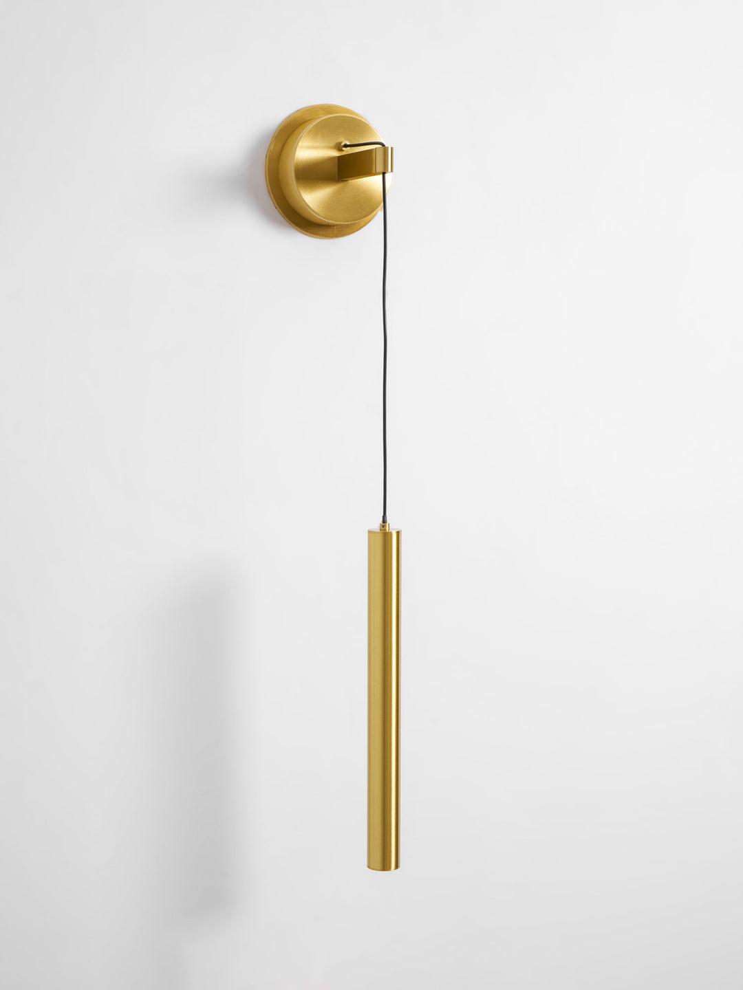 Brass Line Wall Light - Vakkerlight
