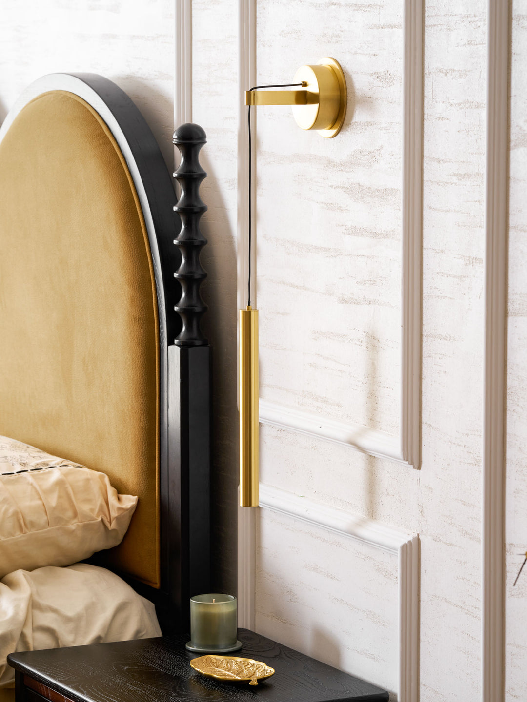 Brass Line Wall Light - Vakkerlight