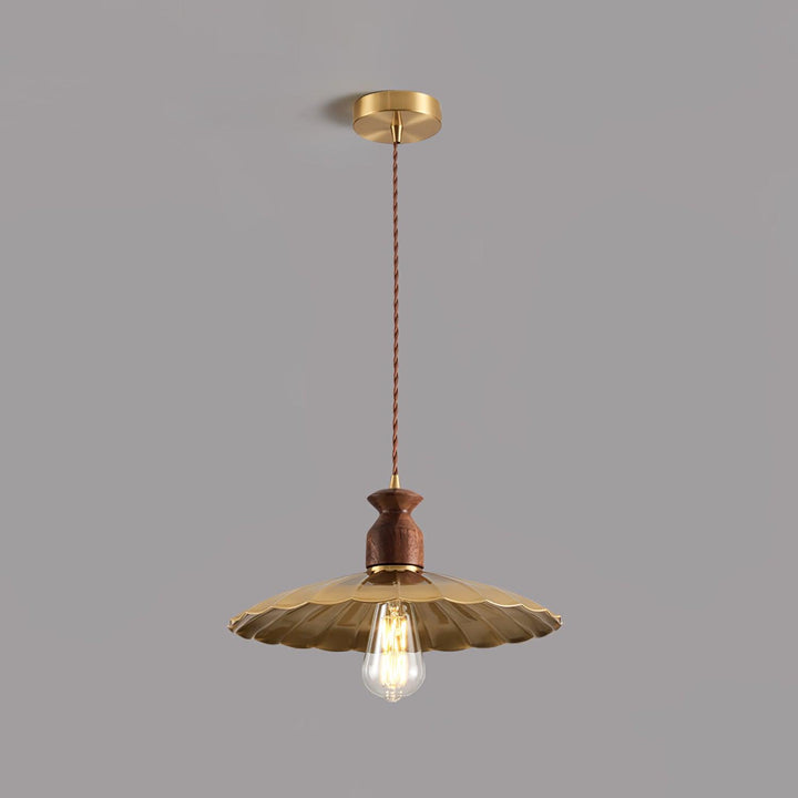 Brass Crest Pendant Light - Vakkerlight