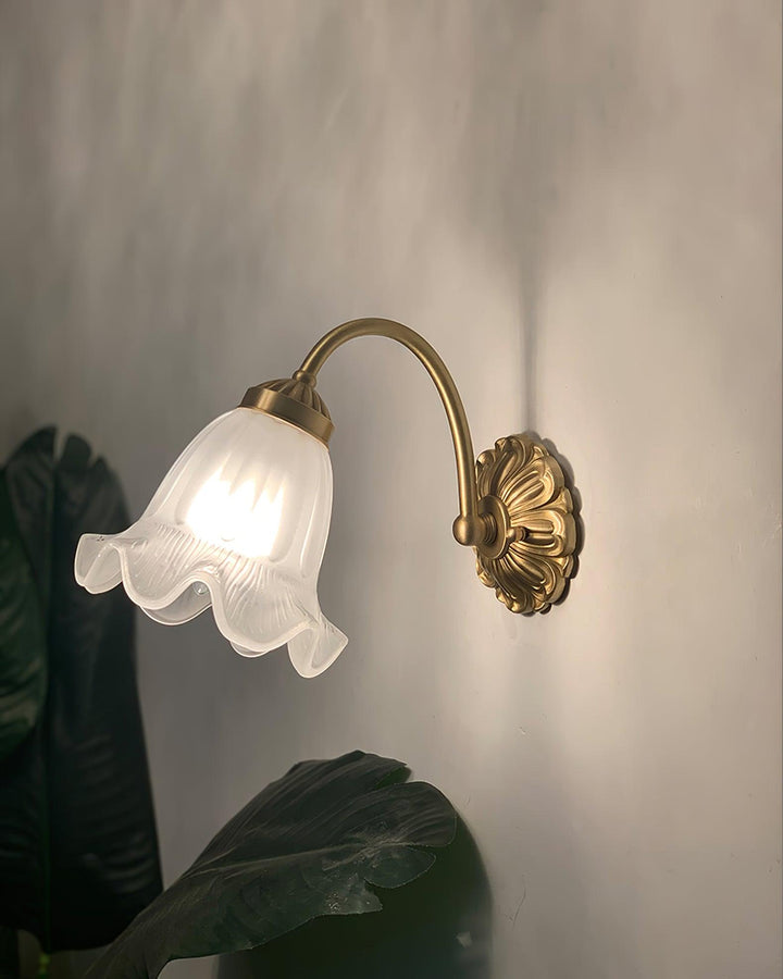 Brass Floral Glass Sconce - Vakkerlight