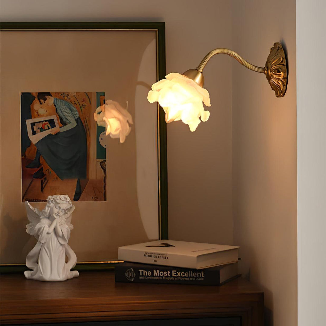 Brass Rose Wall Light - Vakkerlight