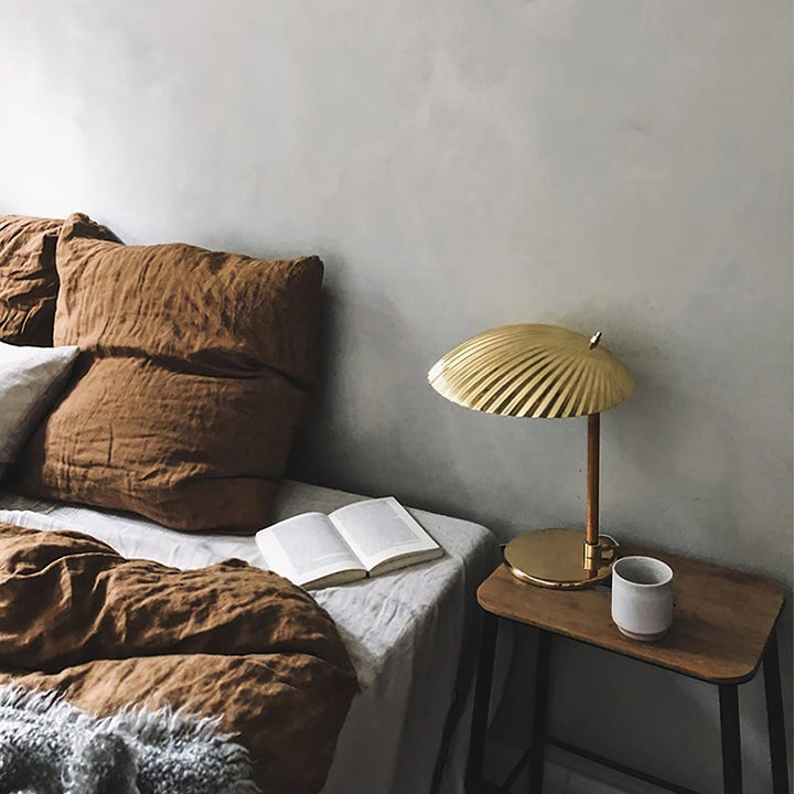 Brass Shell Table Lamp - Vakkerlight