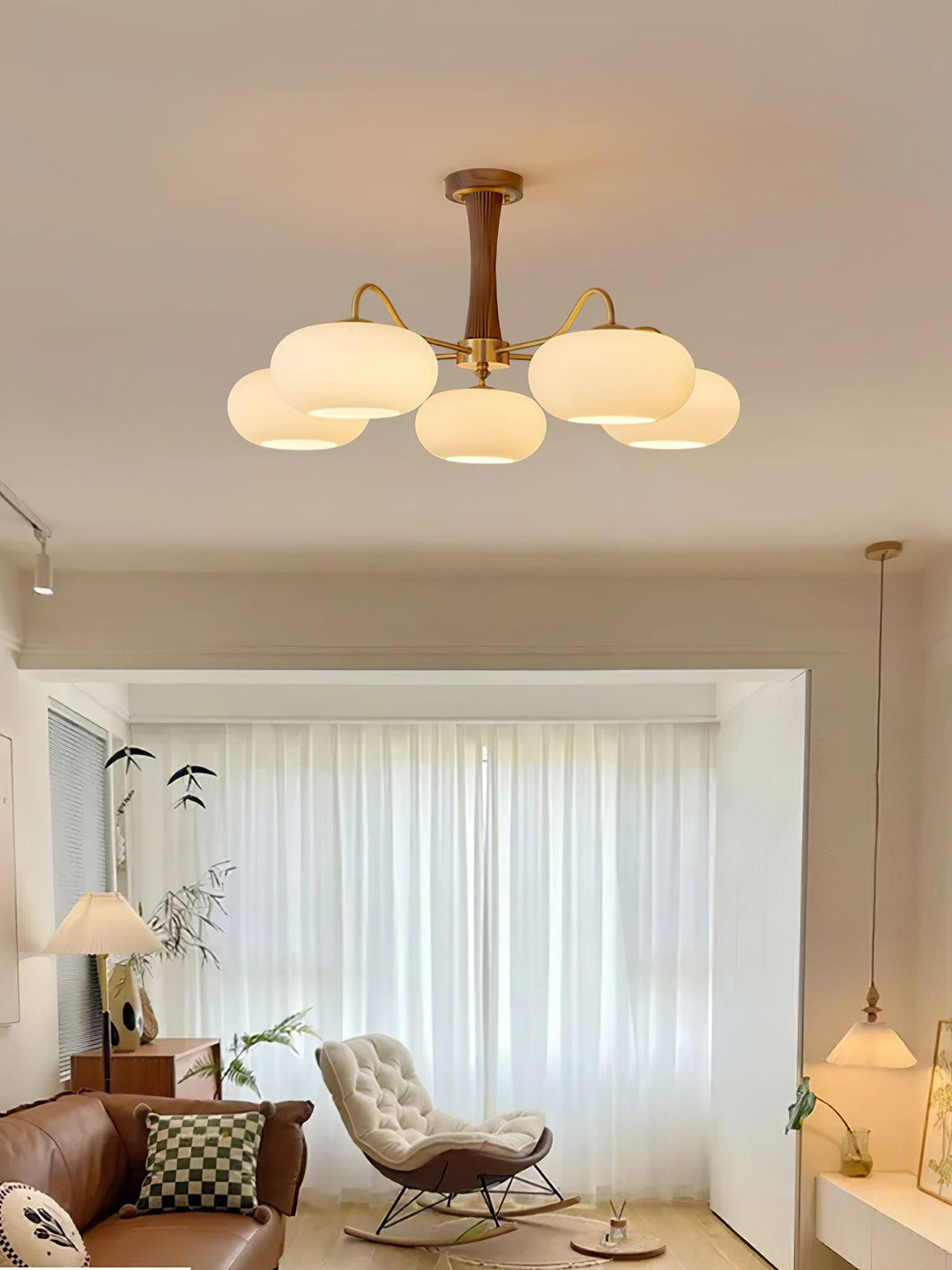 Brass Wooden Persimmon Chandelier - Vakkerlight