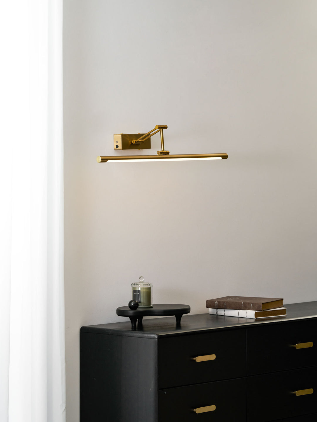 Brillan Frame Rechargeable Wall Light - Vakkerlight