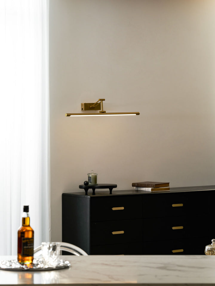 Brillan Frame Rechargeable Wall Light - Vakkerlight