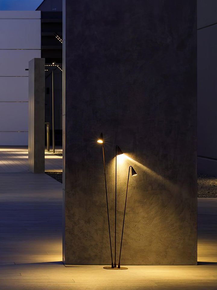 Bellflower Outdoor Floor Lamp - Vakkerlight