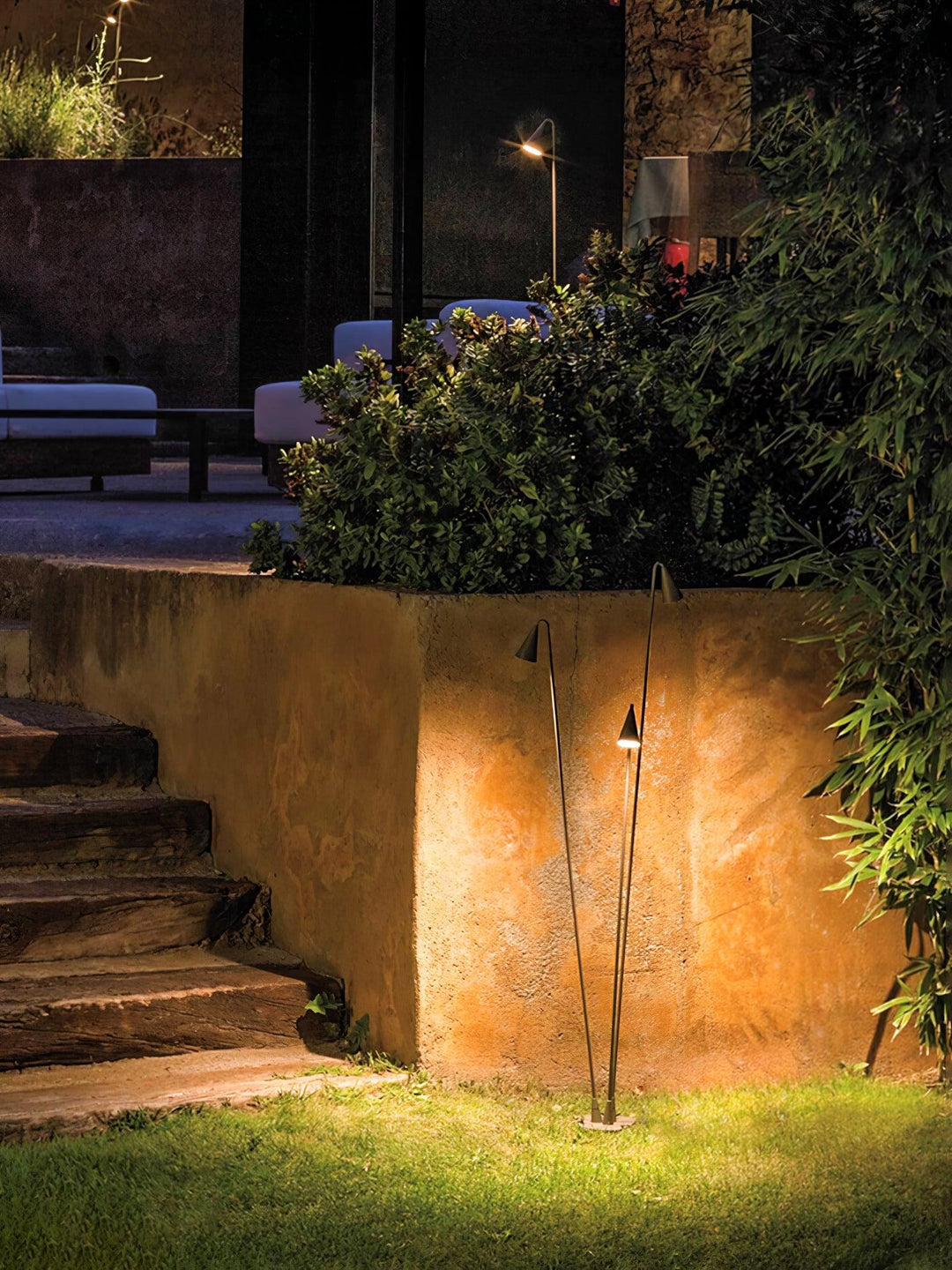 Bellflower Outdoor Floor Lamp - Vakkerlight