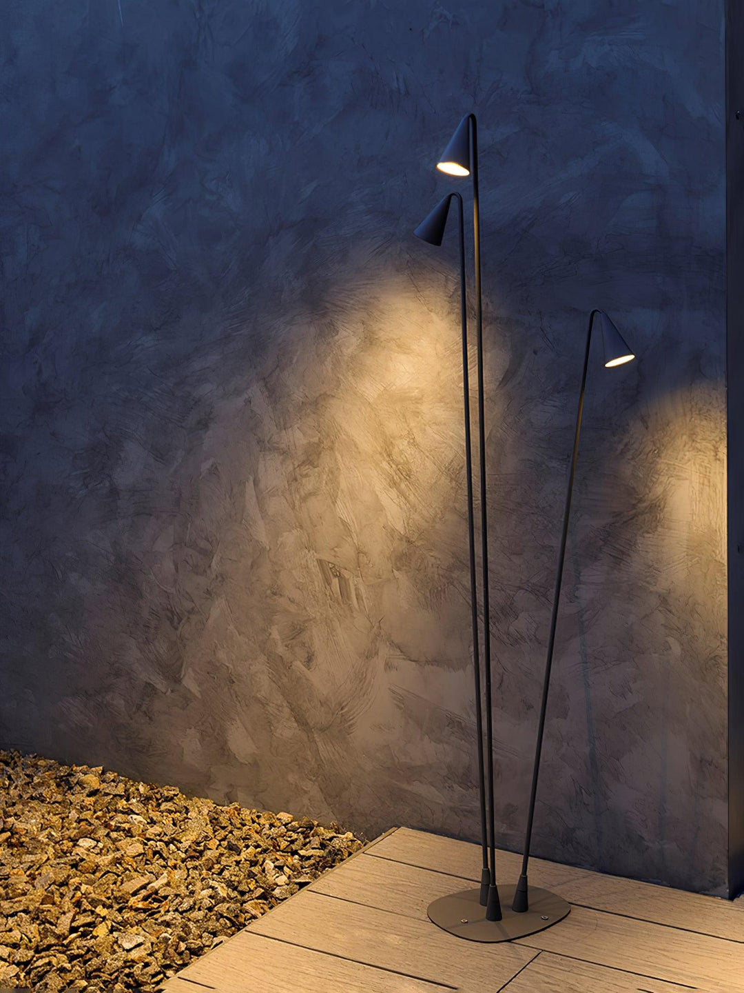 Bellflower Outdoor Floor Lamp - Vakkerlight