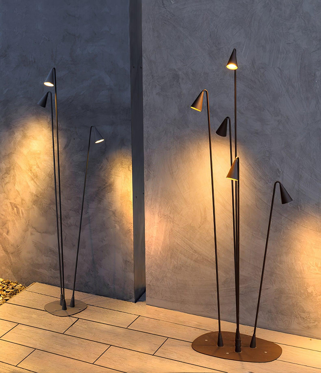 Bellflower Outdoor Floor Lamp - Vakkerlight