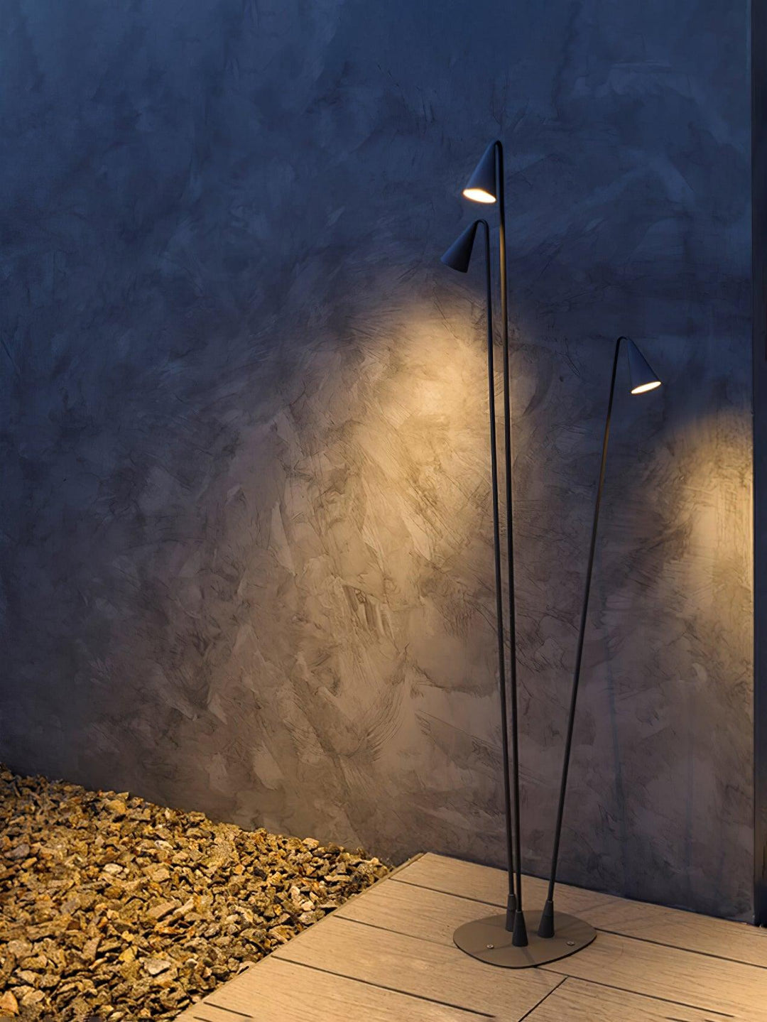 Bellflower Outdoor Floor Lamp - Vakkerlight