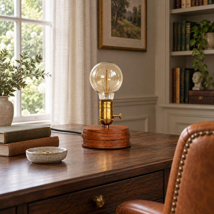 Briston Table Lamp