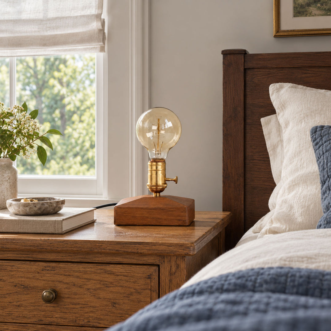 Briston Table Lamp