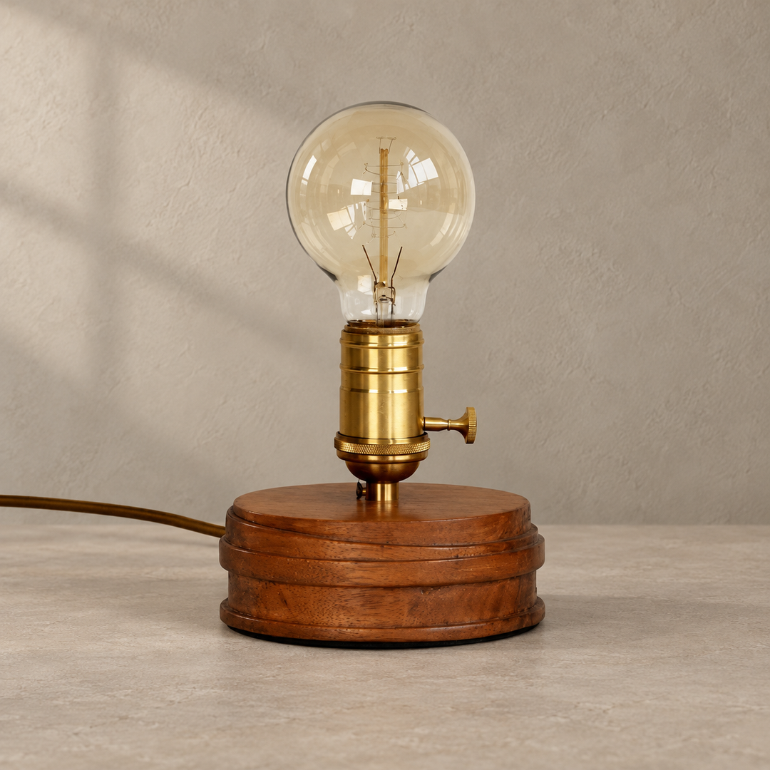 Briston Table Lamp