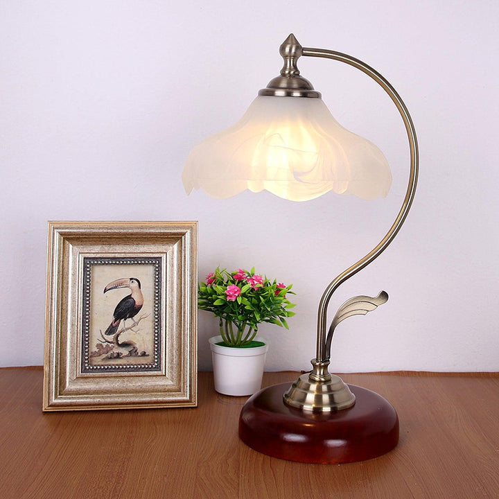 Brown Dome Table Lamp - Vakkerlight