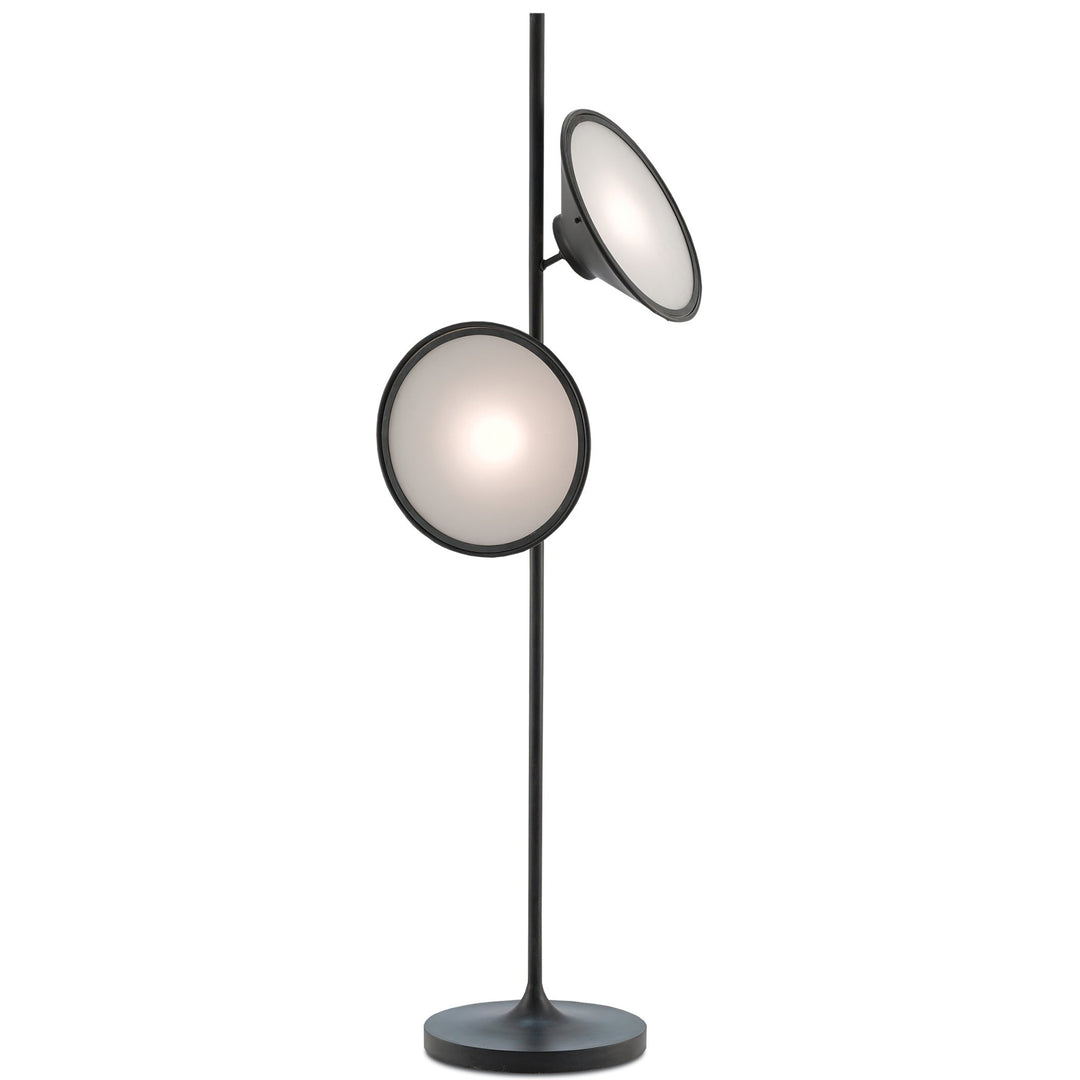 Bulat Floor Lamp - Vakkerlight