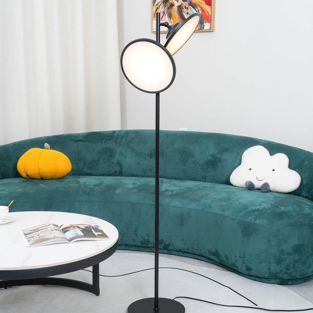 Bulat Floor Lamp - Vakkerlight