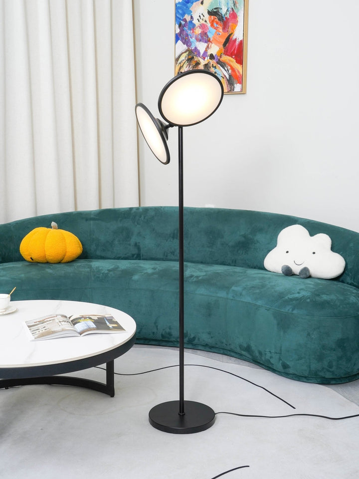 Bulat Floor Lamp - Vakkerlight