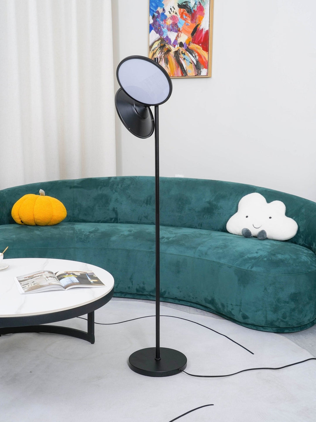 Bulat Floor Lamp - Vakkerlight