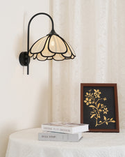 Burnt Petal Wall Lamp - Vakkerlight