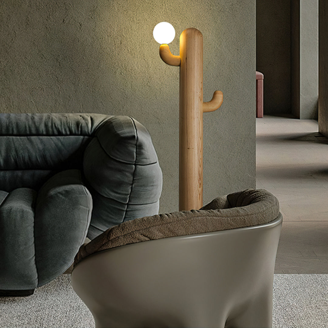 Cactus Wood Floor Lamp - Vakkerlight