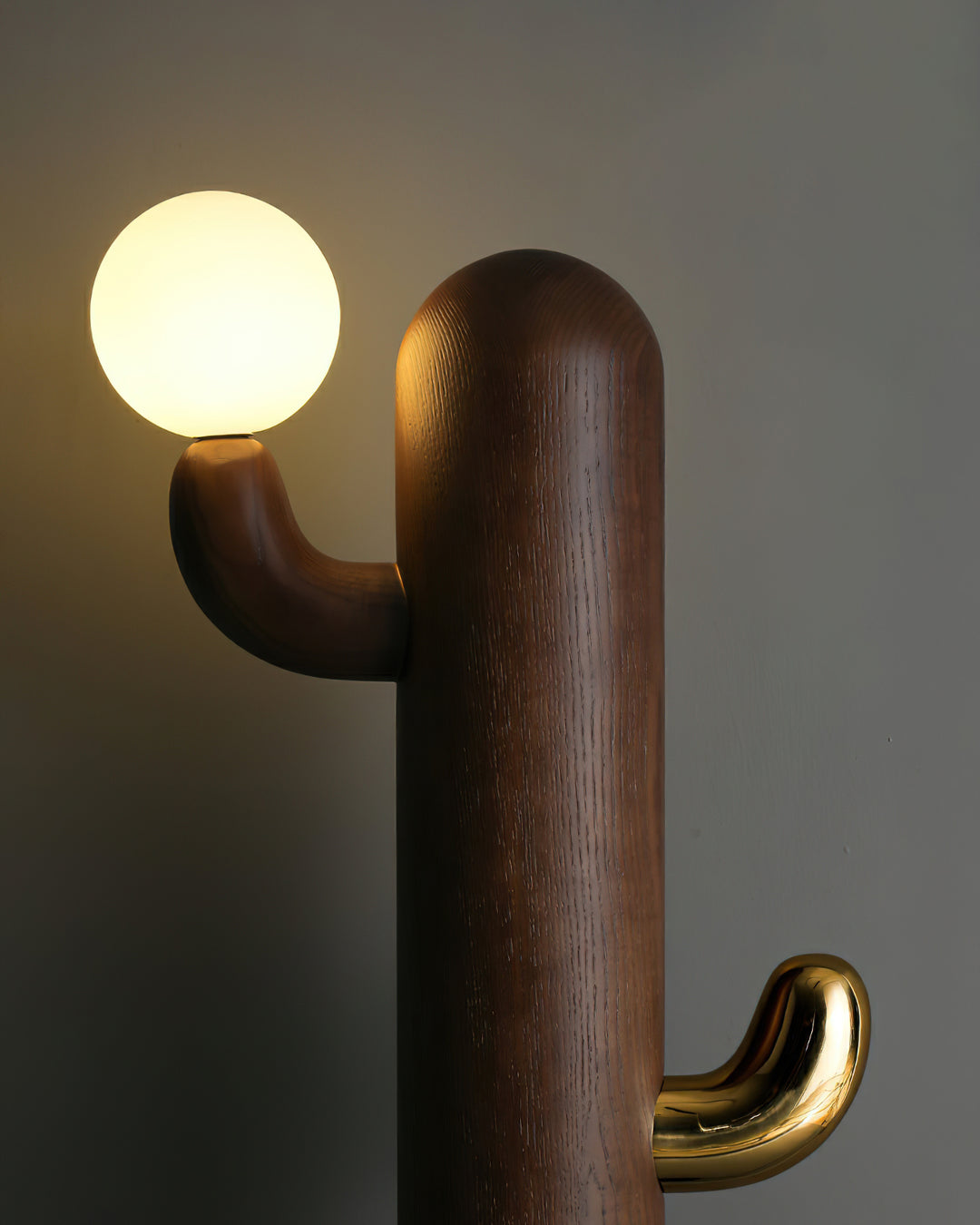 Cactus Wood Floor Lamp - Vakkerlight