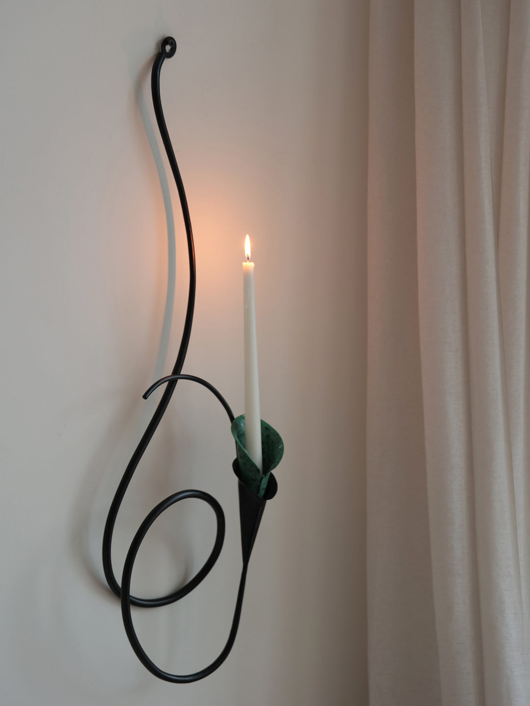 Calla Lily Candle Holder - Vakkerlight