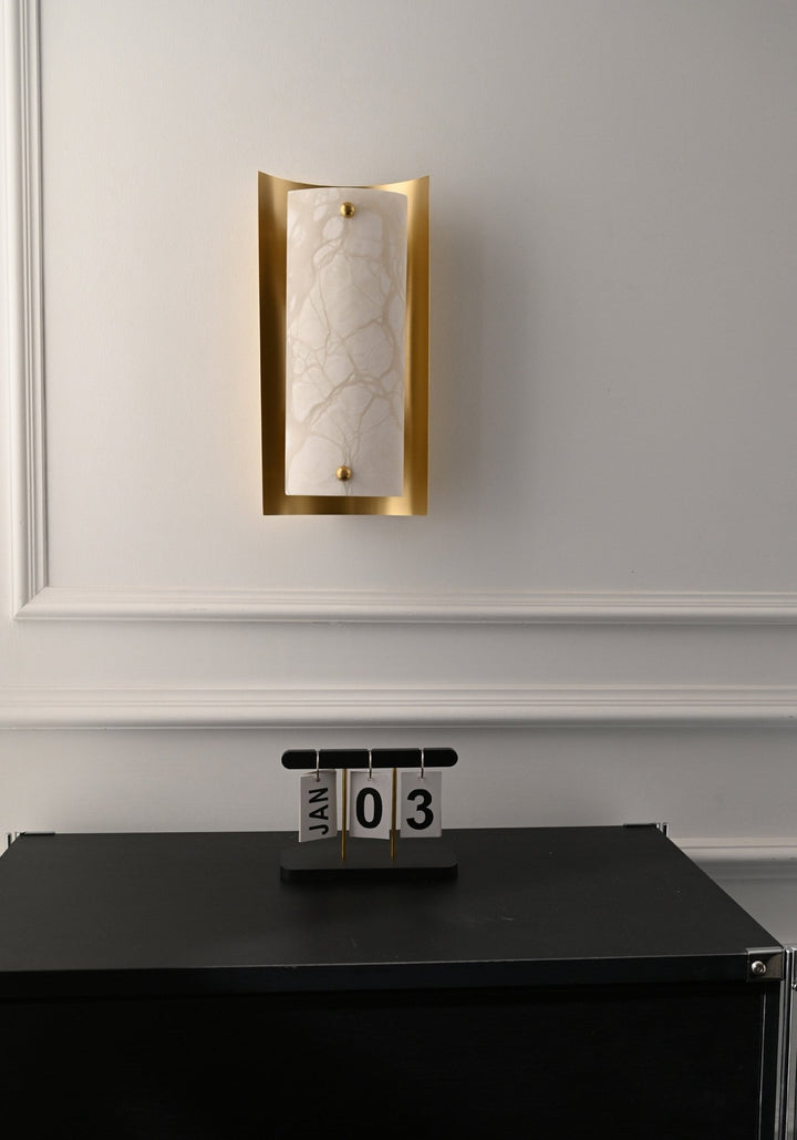 Calviero Alabaster Wall Sconce - Vakkerlight