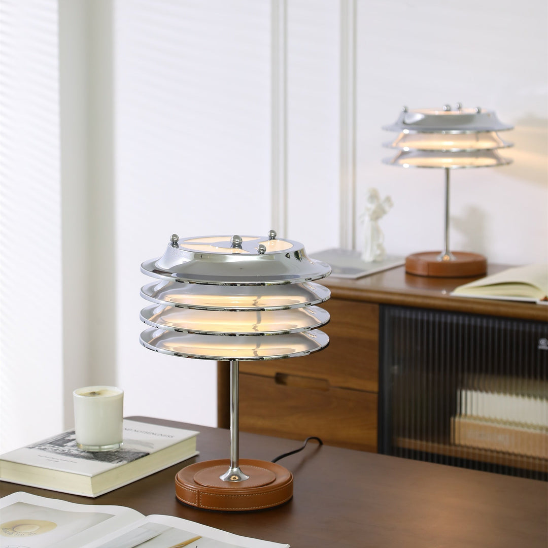 Calystron Table Lamp - Vakkerlight