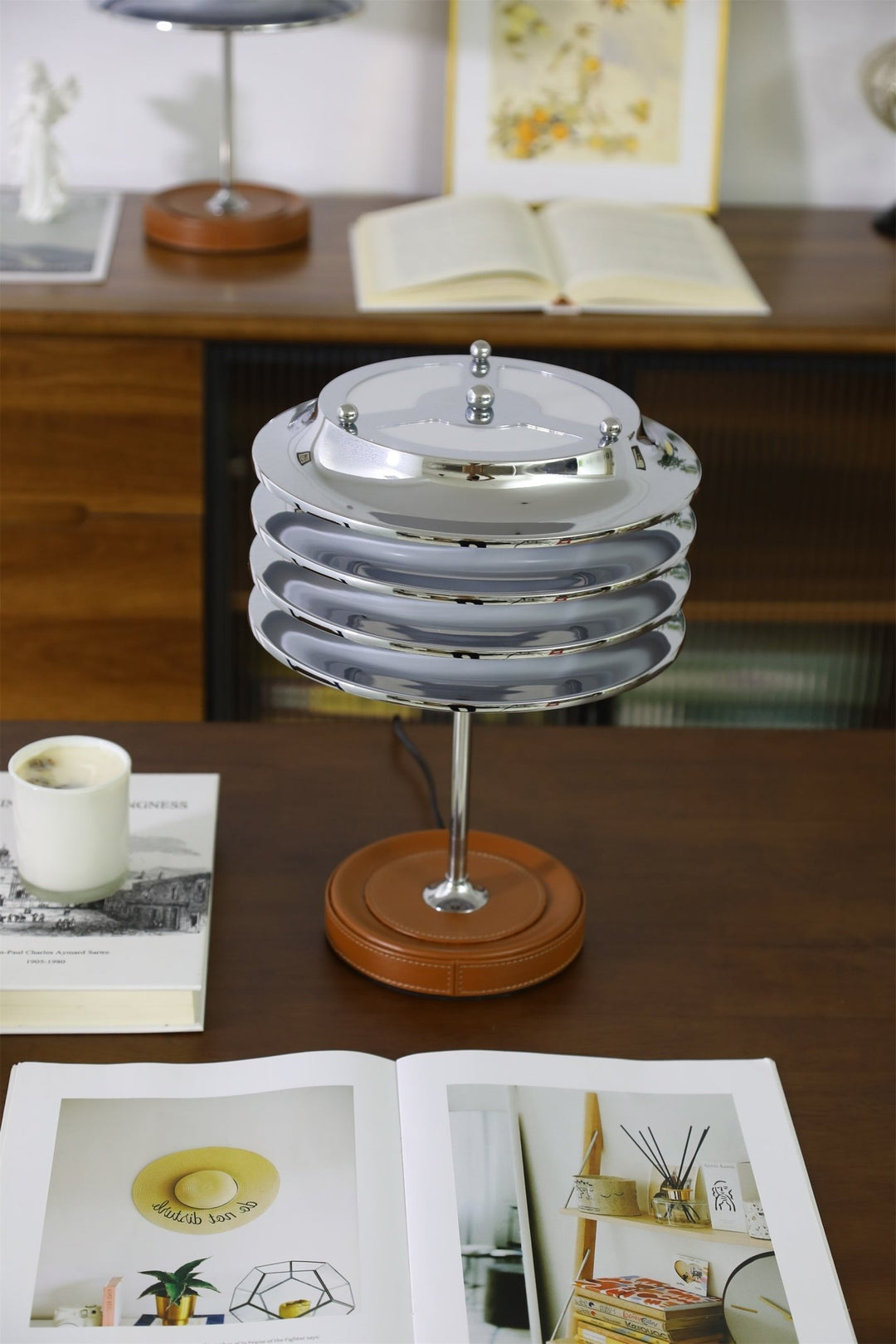 Calystron Table Lamp - Vakkerlight