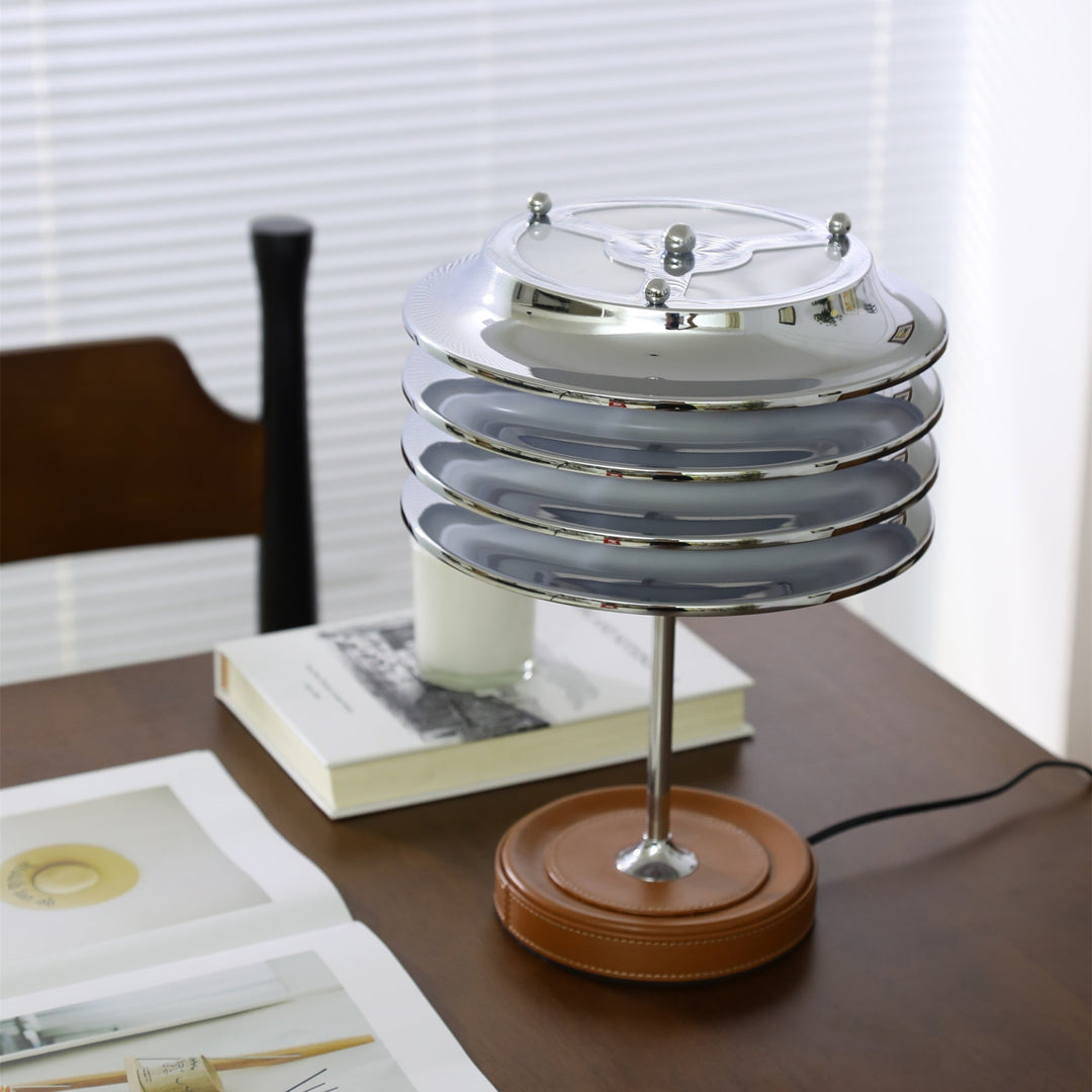 Calystron Table Lamp - Vakkerlight