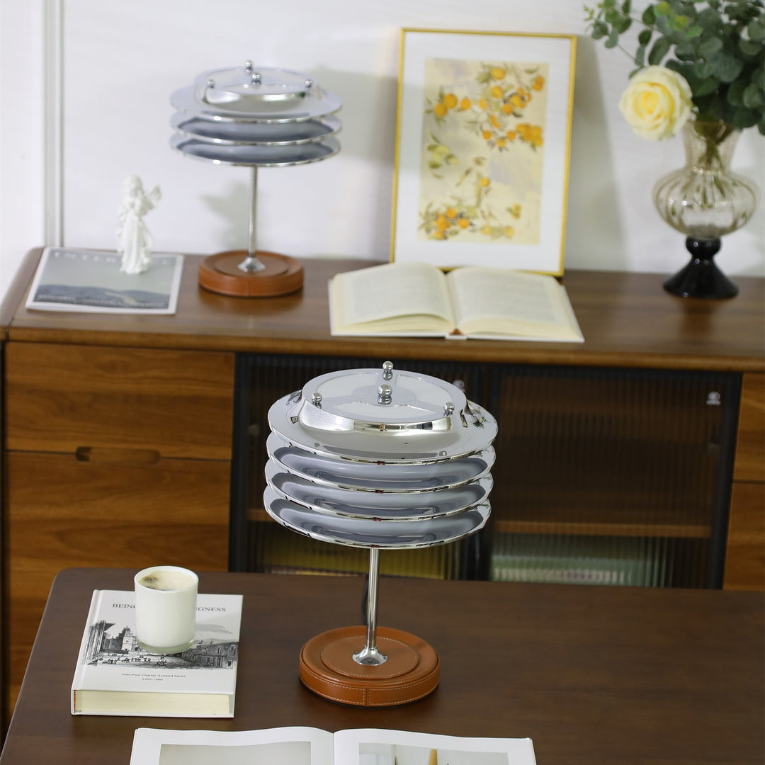 Calystron Table Lamp - Vakkerlight