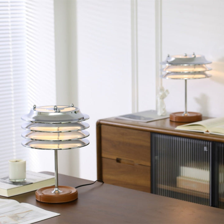 Calystron Table Lamp - Vakkerlight