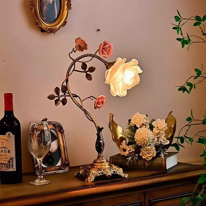 Campanella Vintage Rose Table Lamp - Vakkerlight