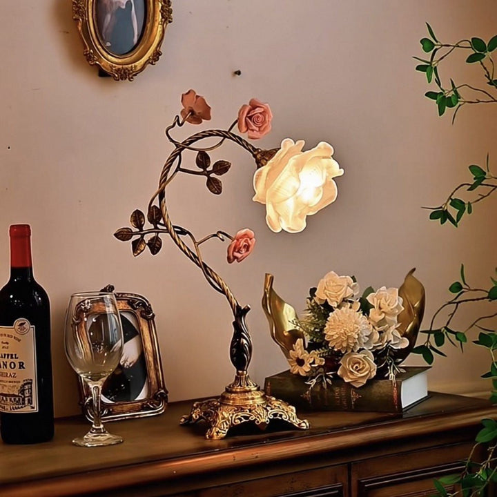 Campanella Vintage Rose Table Lamp - Vakkerlight