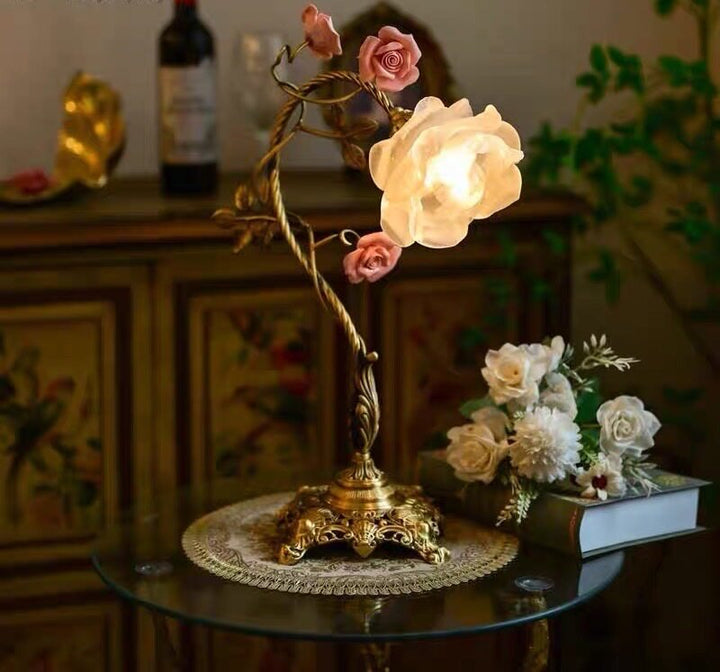 Campanella Vintage Rose Table Lamp - Vakkerlight