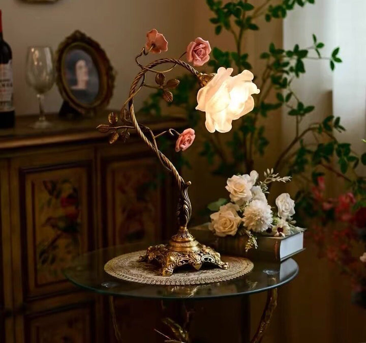 Campanella Vintage Rose Table Lamp - Vakkerlight