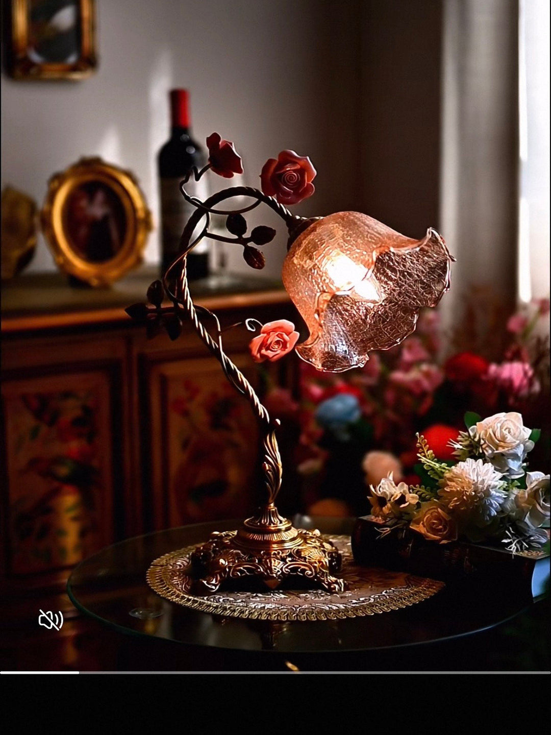 Campanella Vintage Rose Table Lamp - Vakkerlight