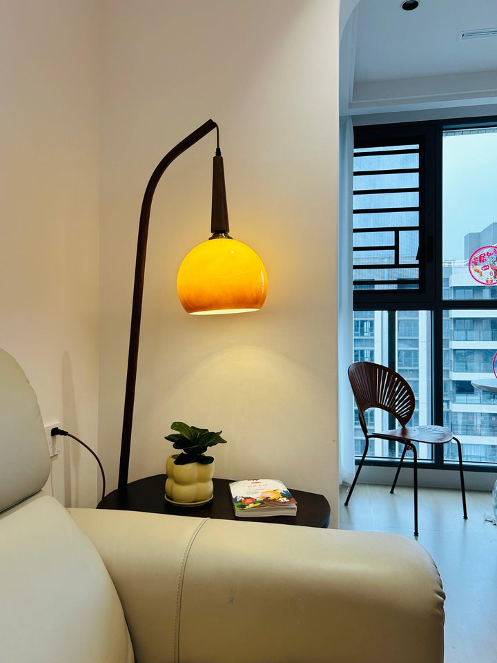 Cantilever Wood Accent Floor Lamp - Vakkerlight