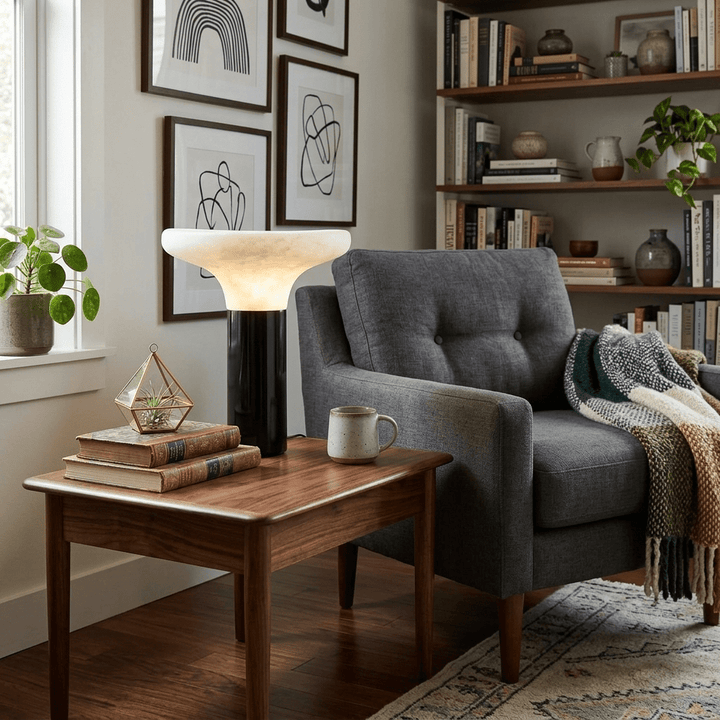 Cap Alabaster Table Lamp - Vakkerlight