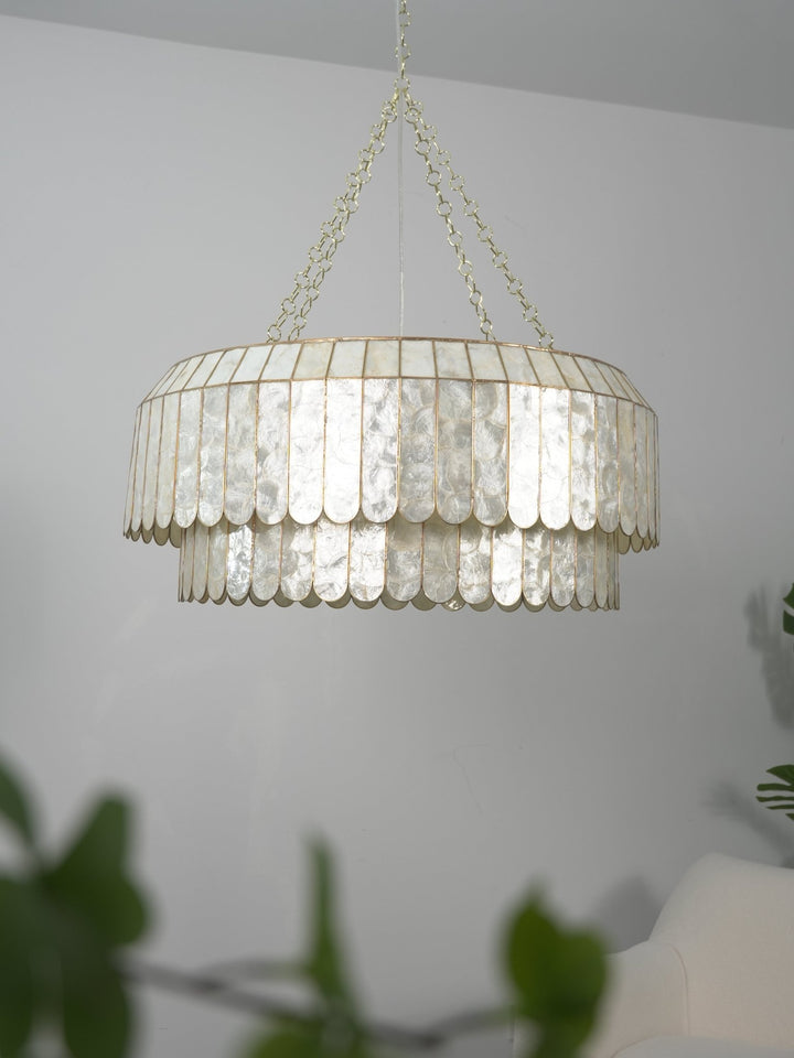 Capiz Aurelia Chandelier - Vakkerlight