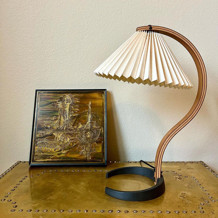 Caprani Table Lamp - Vakkerlight