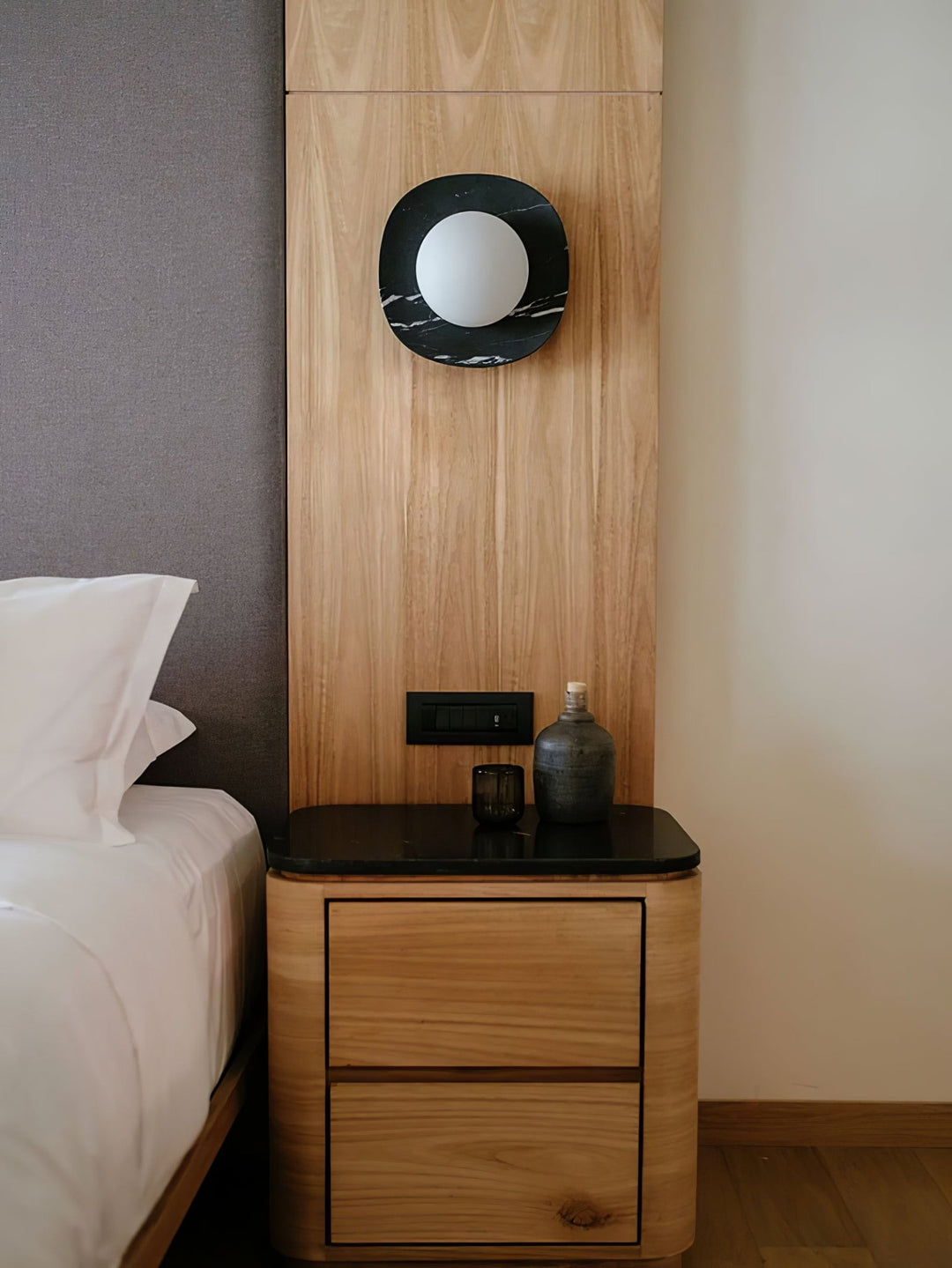 Carrara Cusp Sconce - Vakkerlight