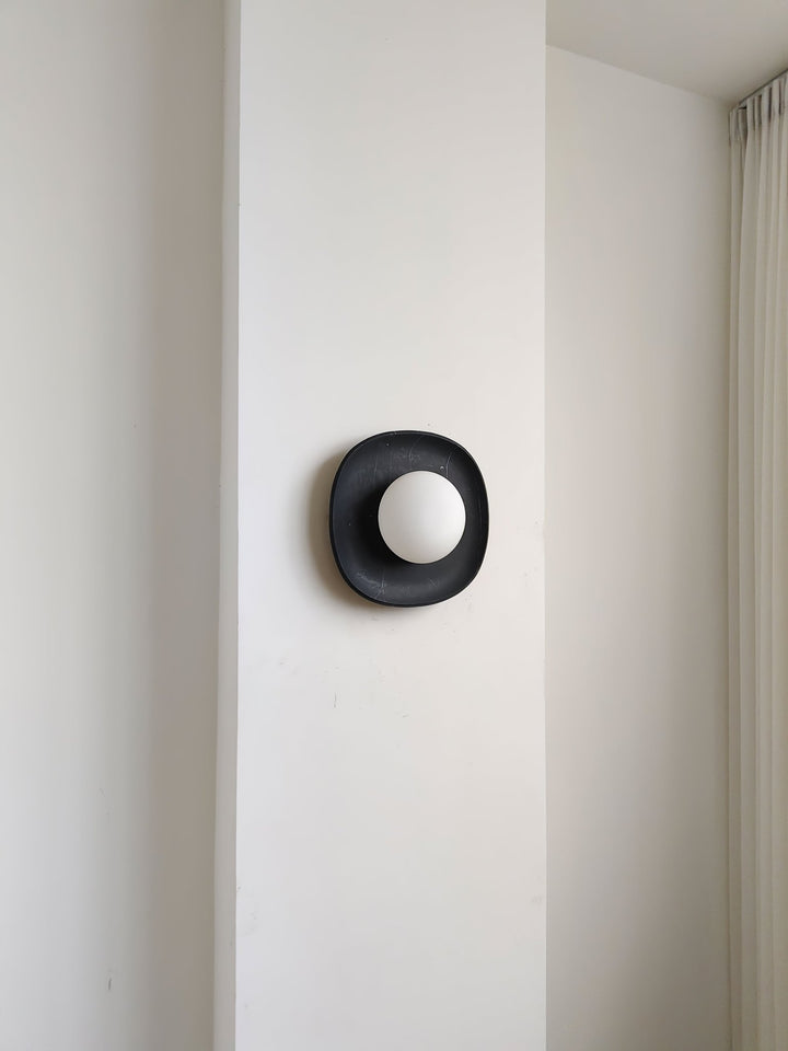 Carrara Cusp Sconce - Vakkerlight