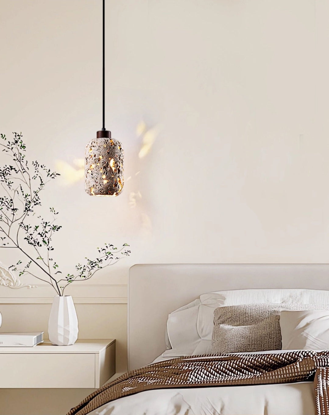 Cava Volcanic Rock Pendant Lamp - Vakkerlight