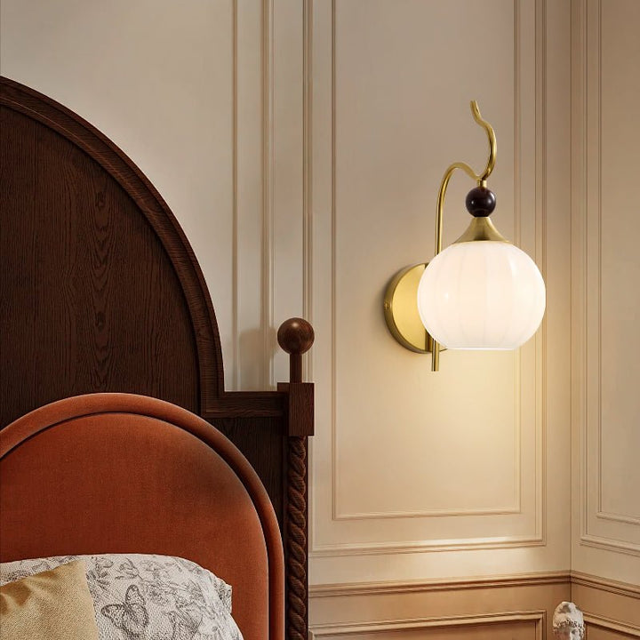 Celeste Curved Wall Sconce - Vakkerlight