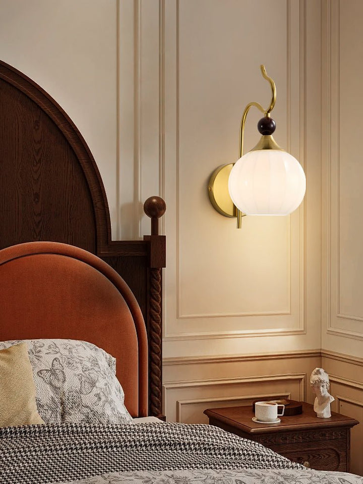 Celeste Curved Wall Sconce - Vakkerlight