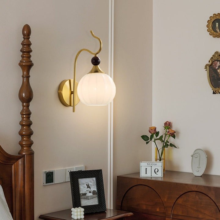 Celeste Curved Wall Sconce - Vakkerlight