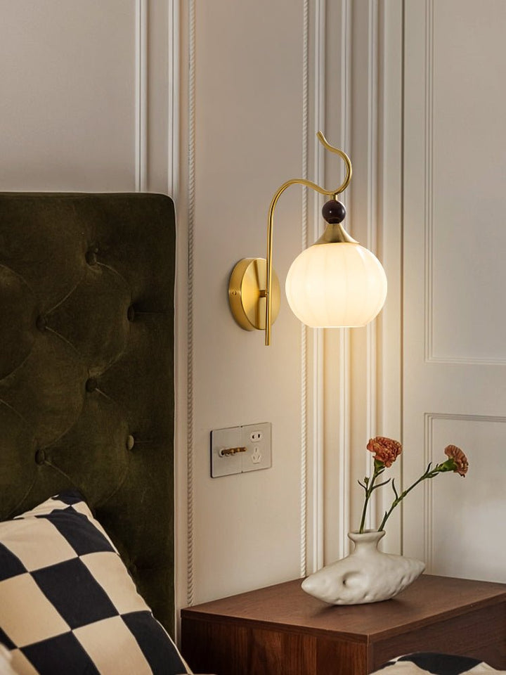 Celeste Curved Wall Sconce - Vakkerlight