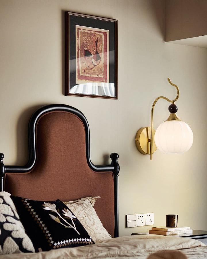 Celeste Curved Wall Sconce - Vakkerlight